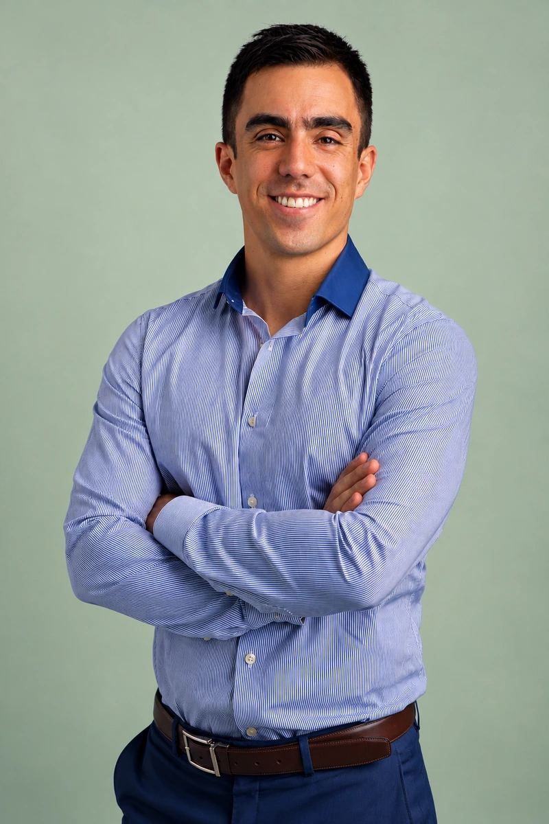 Andres S. Esquetini, known as Seba, founder of My Flower Partner